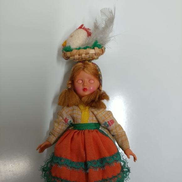 Vintage Portugal Girl Doll in Traditional Dress w/ Chicken Hat Souvenir Figurine - Picture 12 of 16
